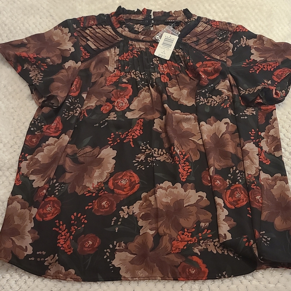 Torrid blouse - Picture 3 of 3